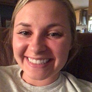 Meet your Posher, Tarah